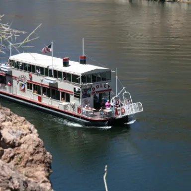 Dolly Steamboat on Canyon Lake, Arizona
