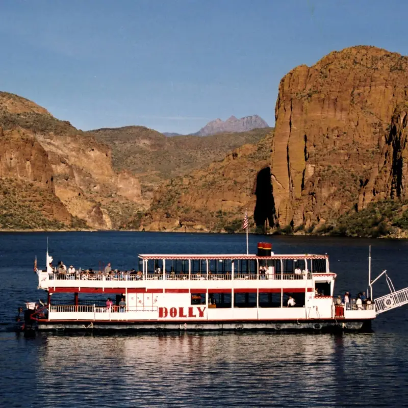Dolly Steamboat cruise on Canyon Lake, AZ