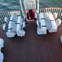 Weddings on Dolly Steamboat